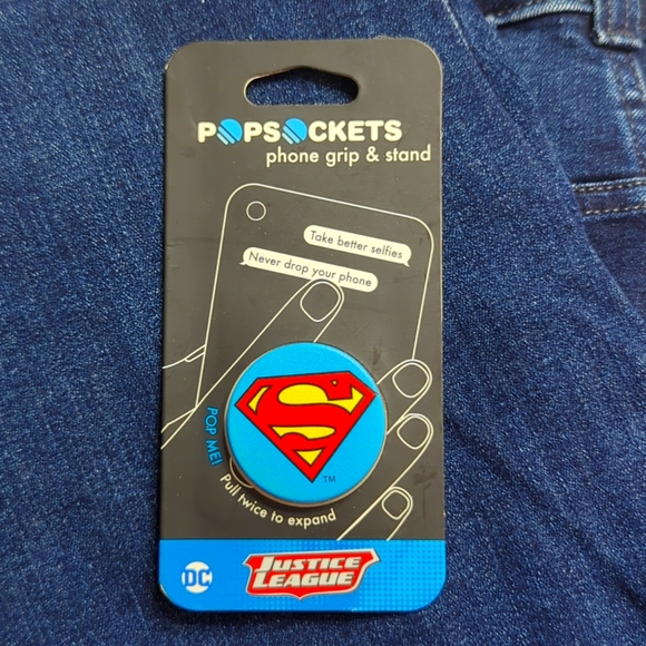 NWT Superman DC Comic Pop socket - Picture 1 of 2
